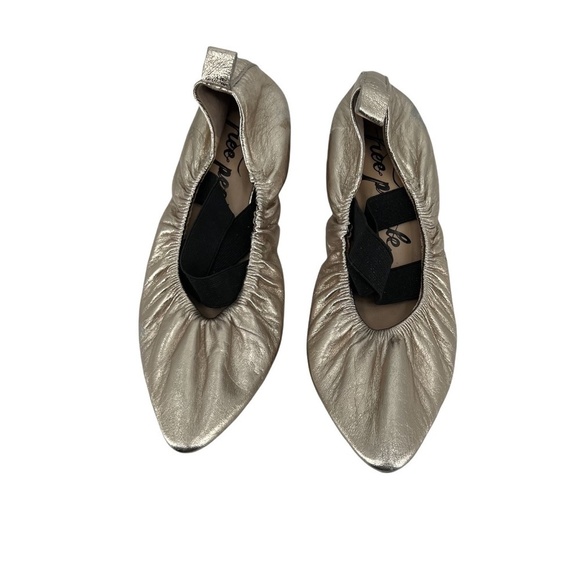 Free People Gold Pointed Toe Slip On Ballet Flats Size 36 Women’s - Picture 1 of 6